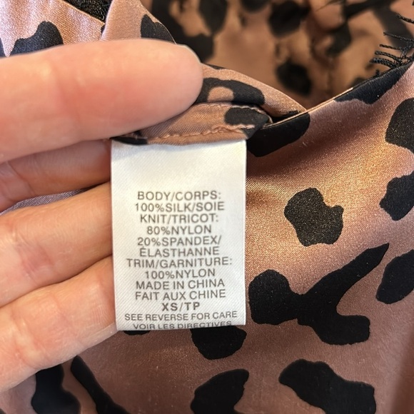 CAMI NYC The Lauren Silk Leopard Bodysuit - Picture 7 of 9